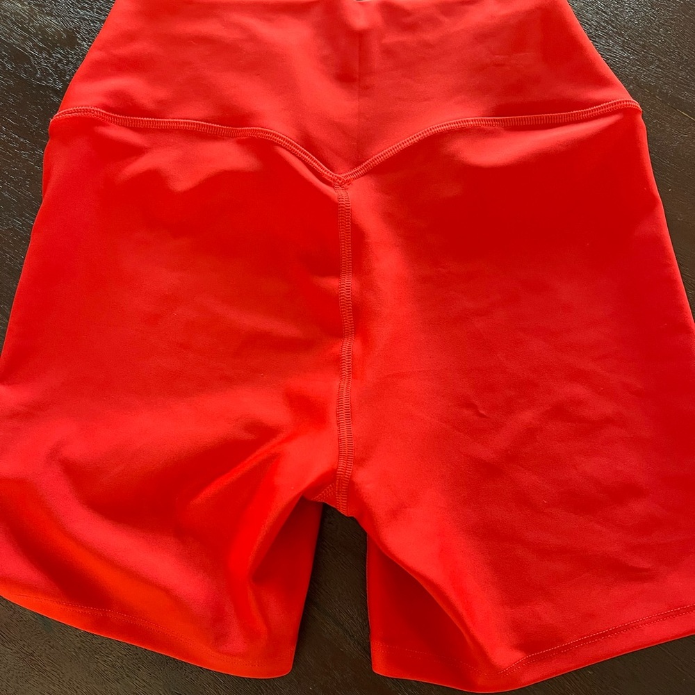 ALO Yoga Red Racerback Sports Bralette plus biker shorts. Selling as a set - Picture 11 of 13